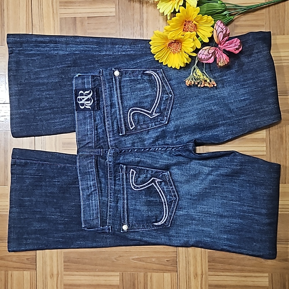 ROCK & REPUBLIC boot/flare jeans